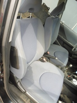 Сиденье правые перед honda jazz ii фото №1