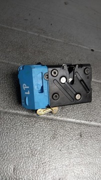 Замок левый перед volvo s60 02r sedan 2.4d5 фото №1