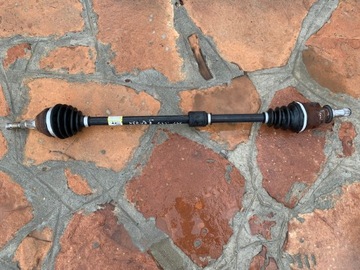 Opel meriva b піввісь праві перед 1.4 turbo 13302767 фото №1