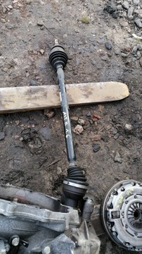 Полуось правая длинная astra k 1.6 cdti m32 старт сплав фото №1