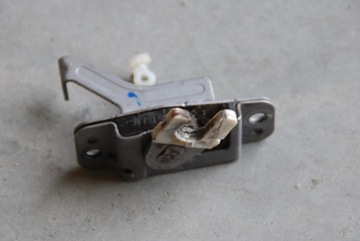 Замок дверь сдвижных правых iveco daily 14- фото №1