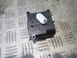 Моторчик нагревателя toyota corolla verso ii 04- 113800-2051 фото №1