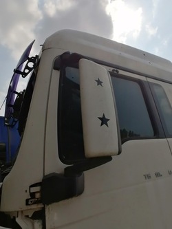 Дзеркало ліві оригінальні man tgx 18.440 e5 фото №1