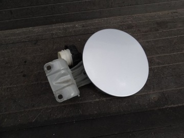 Mitsubishi space star 2018 рестайлінг кришка заливання пального + кришка оригінал фото №1