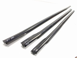 Chrysler pt cruiser ущільнювач планка двері праві перед фото №1