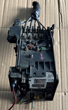 Модуль блок керування напруги акумулятора citroen c4 picasso 28201235 фото №1