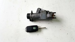 Замок зажигания ключ skoda fabia 2 4b0905851c фото №1