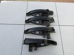 Ручка двері перед зад колір f8 kuga mk1 фото №1