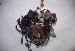 Двигун стійка azm 2.0 8v skoda superb i фото №1