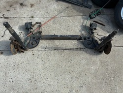 Renault clio iii 1.6 балка задня зад підвішування диски фото №1