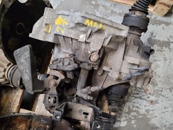 Коробка передач коробки передач mal seat ibiza iv 6j 1.2 tdi 75km фото №1