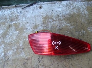 Peugeot 607 рестайлінг права лампа задня зад комплектна фото №1