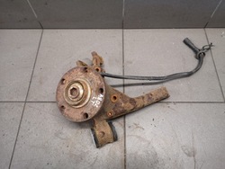 Поворотный кулак левый зад audi a8 d2 передний fl фото №1