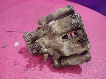 Honda jazz ii hb 5d 1.3 суппорт тормозной зад правые фото №1