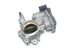 Дросельна заслінка astra j zafira c 2.0 cdti 08-15r 55564164 фото №1