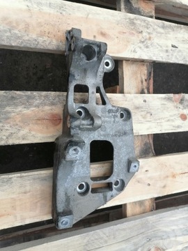 Лапи генератора vw audi 06f903143f фото №1