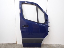 Двері праві перед комплектні eur оригінал mercedes sprinter 907 21r фото №1