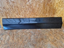 Планка двері лівий перед volkswagen touareg iii 760854939d фото №1