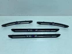 Bmw x6m компетиция f96 g06 планки пороговые m led подсвечиваемый комплект фото №1