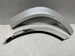 Lexus nx nx300h планка крыльев левая зад комплект фото №1