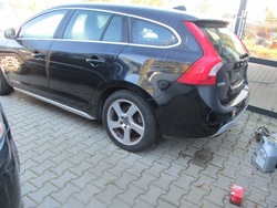 Левый порог стойка volvo s60 ii v60 i фото №1