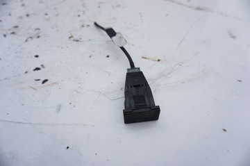 Гніздо usb mitsubishi outlander ii 2 fl фото №1