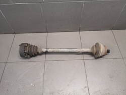 Піввісь зад audi a8 d2 2.5 tdi 4d0501203e фото №1