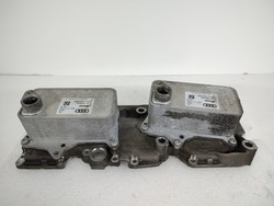 Audi sq7 4m 4.0 tdi 16-19 основание радиатор масла фото №1