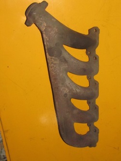 Колектор випускний mercedes t1 310 410 качка фото №1