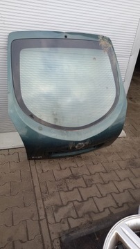 Стекло зад nissan primera p12 03r hb фото №1