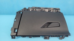 Bmw x1 u11 23r бардачок пассажира 2607192x фото №1