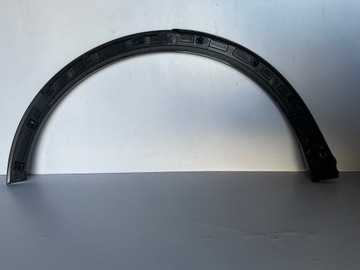 Планка крыльев левая зад audi q3 фото №1