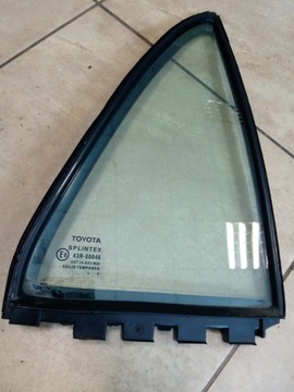 Стекло дверь треугольник corolla e12 hb зад правый выбор dat оригинал. фото №1