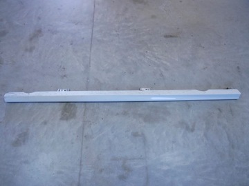 Vw golf vii r планка порогова права 5g0853856 фото №1