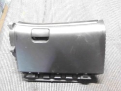 Бардачок пассажира subaru legacy iv outback iii рестайлинг 03-09 66208ag070 фото №1
