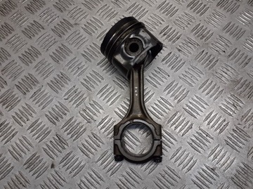 Поршень з шатуном toyota avensis t25 2.2 d4d фото №1