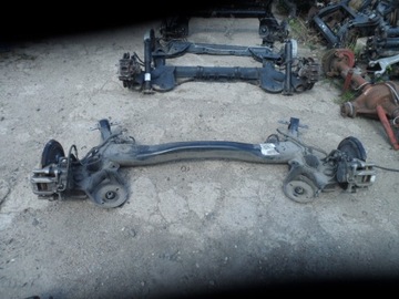 Підвішування вісь вісь балка зад peugeot 308 фото №1