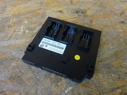 Audi q3 8u 2.0 tdi 11-18 модуль комфорта бортовой сетью 8x0907063n фото №1