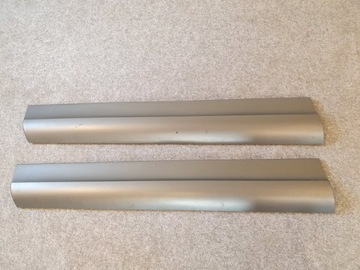 Audi q7 4l 4l0853959h планка ліва перед оригінал фото №1