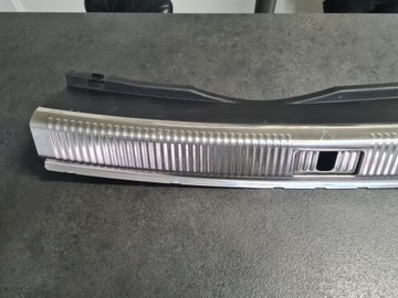 Защита накладка ремня багажника audi a7 4g8863471 фото №1