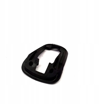 Volvo v50 s80 прокладка перед ручка зовнішній оригінальний номер 8650657 фото №1