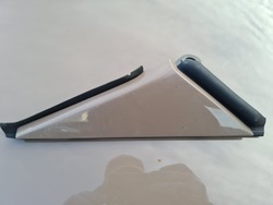 Треугольник крыльев правые накладка заглушка opel adam z41d фото №1