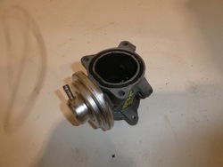 Клапан egr vw polo 1.4 tdi 045129637a фото №1