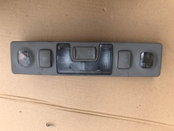 Лампа стеля освітлення audi a6 c5 4b0947111 фото №1