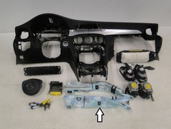 Mercedes c класс w205 205 шторка правая подушка безопасности фото №1