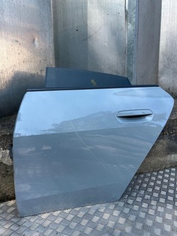 Дверь левый зад bmw 4 i4 g26 c4p brooklyn grau металлик фото №1