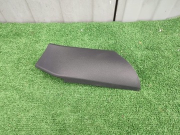 Захист заглушка права audi q7 4m 4m1863280 фото №1