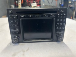 Mercedes w210 радио навигация a2108205489 фото №1