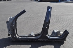 Volvo xc60 ii стійка a b c поріг лівий довгий фото №1