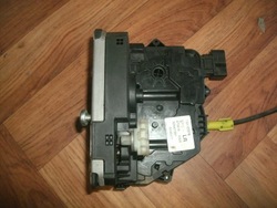 Замок двері opel meriva b 10-17rok лівий зад 9-pin фото №1